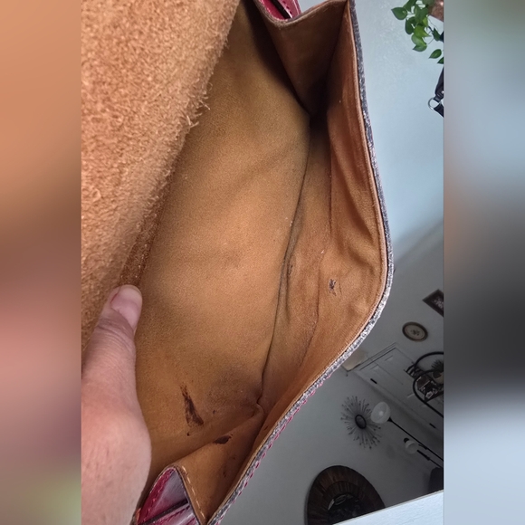 Patricia Nash Ruby Red Leather Crossbody - Picture 12 of 16